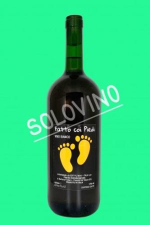 fatto coi piedi M scaled 1